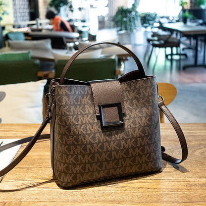 IVK 32*29cm Luxury Women's Shoulder Bags Designer Crossbody Shoulder Purses  Handbag Women Clutch Travel tote Bag